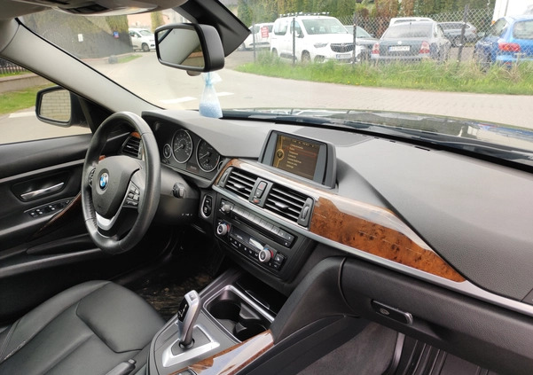 BMW Seria 3 cena 49900 przebieg: 207000, rok produkcji 2014 z Łobez małe 254